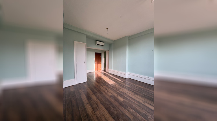 Ma-Cabane - Location Local commercial VALENCE, 76 m²