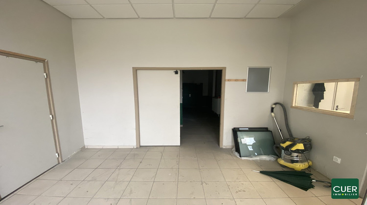 Ma-Cabane - Location Local commercial VALENCE, 110 m²