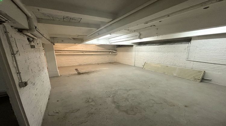 Ma-Cabane - Location Local commercial VALENCIENNES, 45 m²