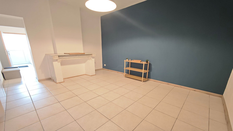 Ma-Cabane - Location Local commercial VALENCIENNES, 36 m²