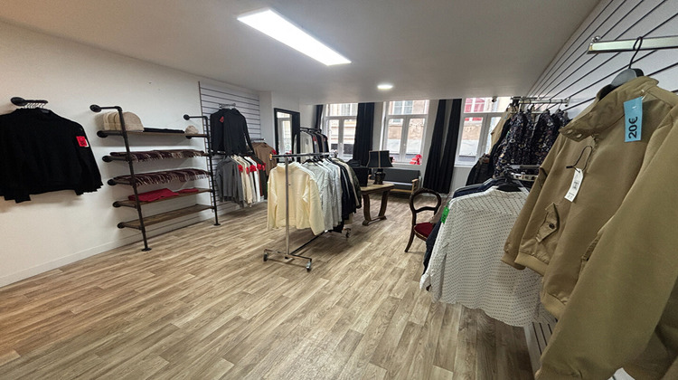 Ma-Cabane - Location Local commercial VALENCIENNES, 65 m²