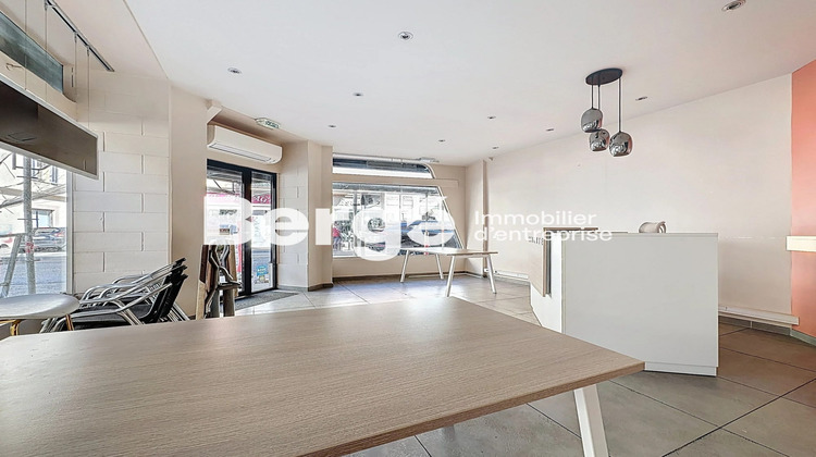 Ma-Cabane - Location Local commercial Vallauris, 72 m²