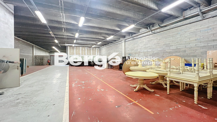 Ma-Cabane - Location Local commercial Vallauris, 1505 m²