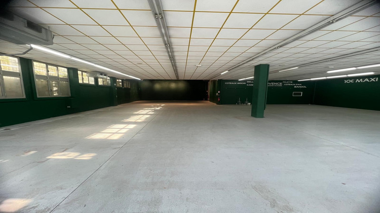 Ma-Cabane - Location Local commercial Vallauris, 480 m²