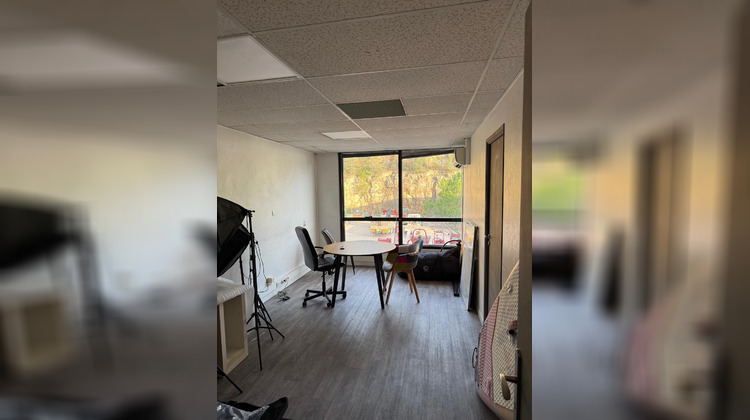 Ma-Cabane - Location Local commercial Vallauris, 2600 m²