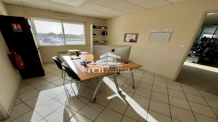 Ma-Cabane - Location Local commercial Vallet, 408 m²