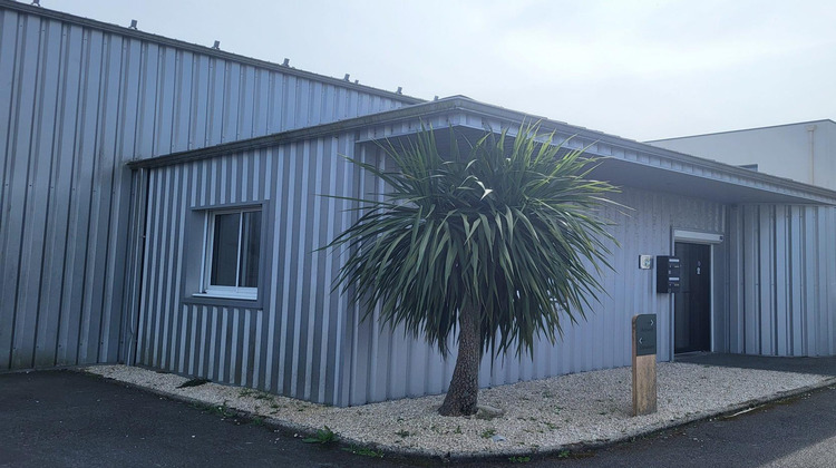 Ma-Cabane - Location Local commercial Vannes, 390 m²