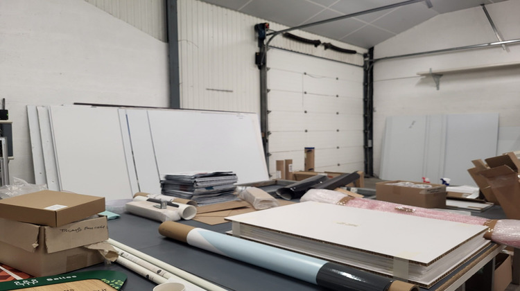 Ma-Cabane - Location Local commercial Vannes, 390 m²