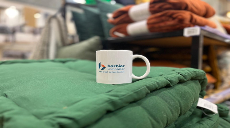 Ma-Cabane - Location Local commercial Vannes, 1300 m²