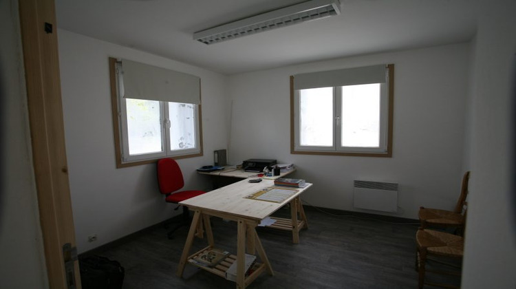 Ma-Cabane - Location Local commercial Vannes, 175 m²