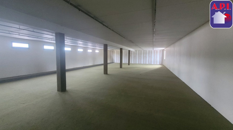 Ma-Cabane - Location Local commercial VARILHES, 338 m²