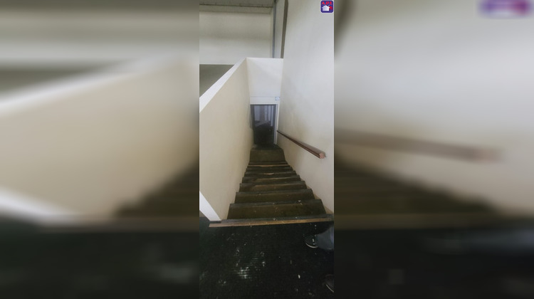 Ma-Cabane - Location Local commercial VARILHES, 338 m²