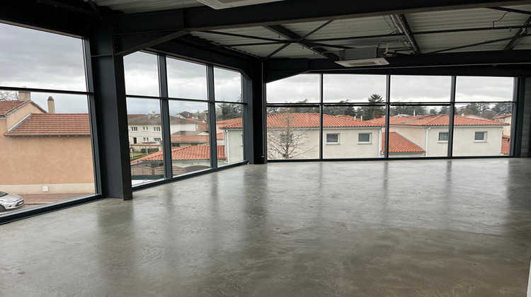 Ma-Cabane - Location Local commercial VEAUCHE, 130 m²