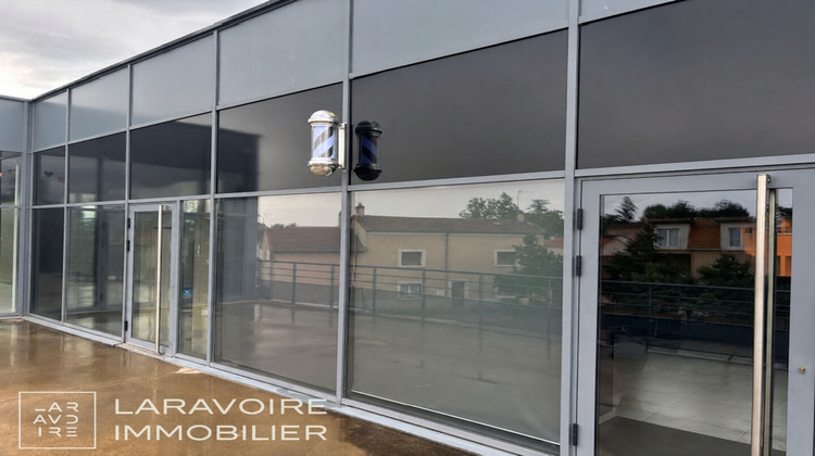 Ma-Cabane - Location Local commercial VEAUCHE, 60 m²