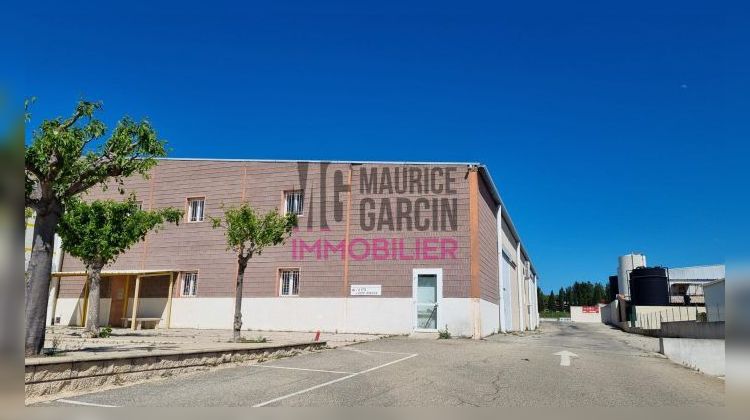 Ma-Cabane - Location Local commercial Vedène, 600 m²