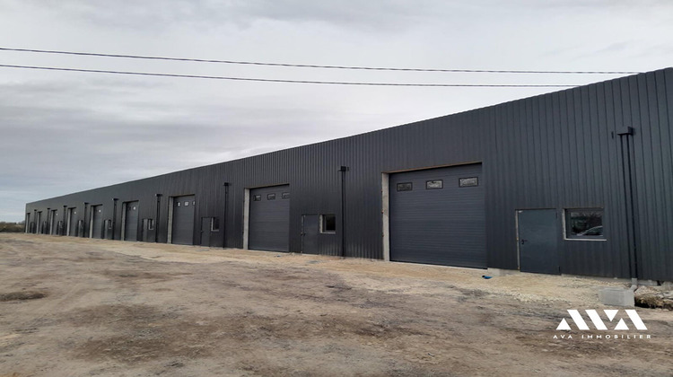 Ma-Cabane - Location Local commercial VELAINE-EN-HAYE, 150 m²