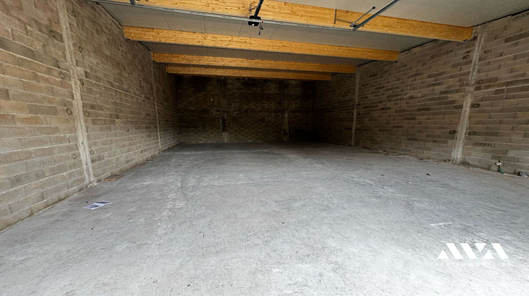 Ma-Cabane - Location Local commercial VELAINE-EN-HAYE, 150 m²