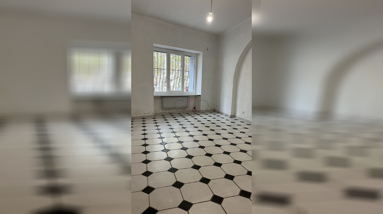 Ma-Cabane - Location Local commercial Velaux, 35 m²