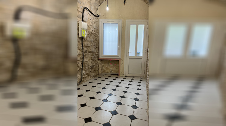 Ma-Cabane - Location Local commercial Velaux, 35 m²