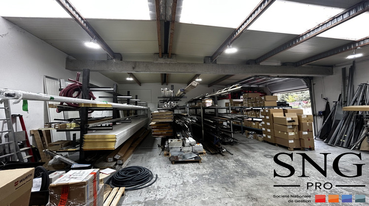 Ma-Cabane - Location Local commercial Velaux, 495 m²