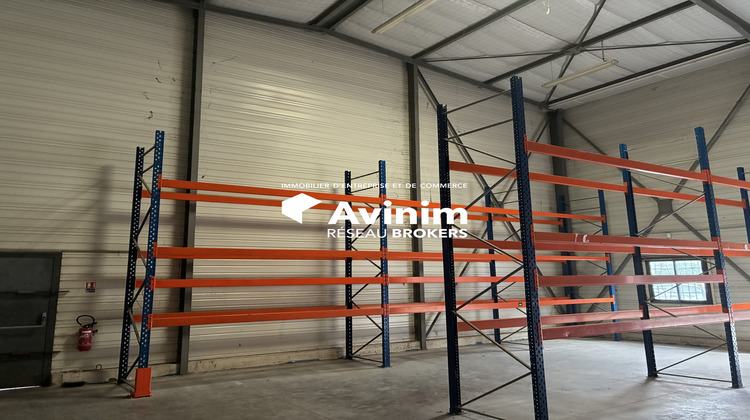 Ma-Cabane - Location Local commercial Velaux, 551 m²