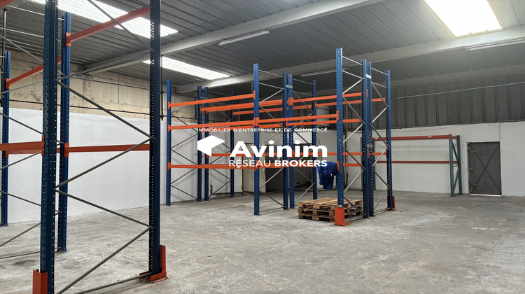 Ma-Cabane - Location Local commercial Velaux, 551 m²