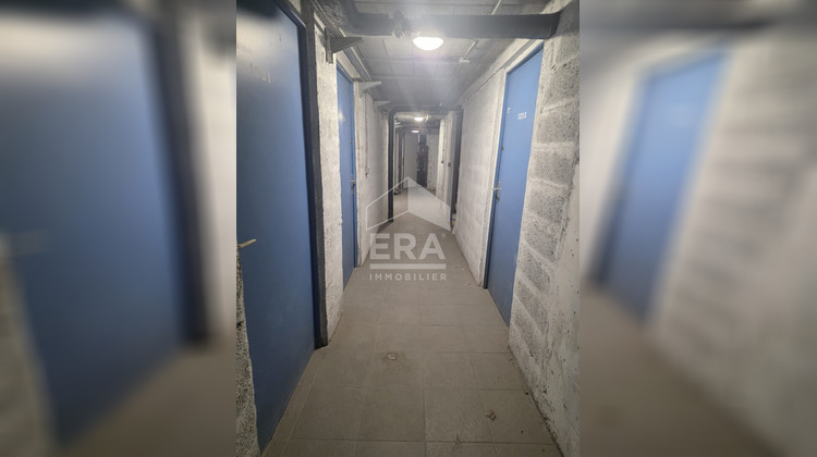 Ma-Cabane - Location Local commercial VENCE, 17 m²