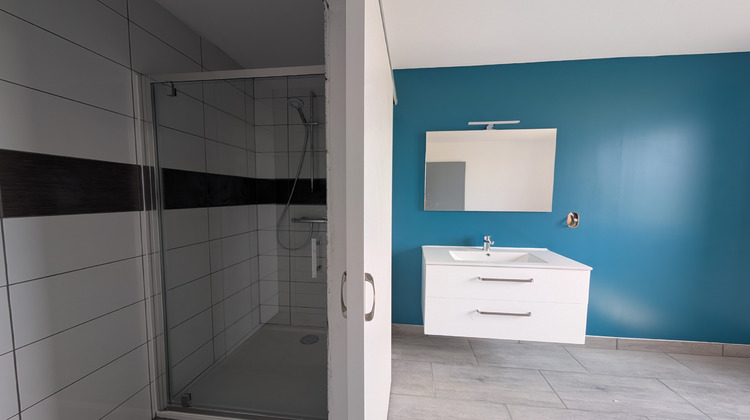 Ma-Cabane - Location Local commercial Vendrennes, 400 m²