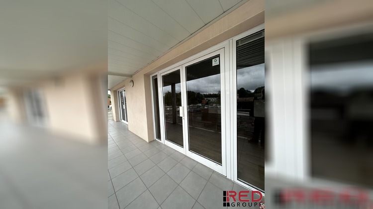 Ma-Cabane - Location Local commercial Venelles, 55 m²