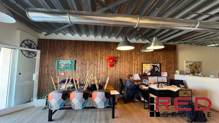 Ma-Cabane - Location Local commercial Venelles, 55 m²