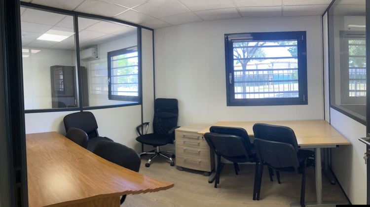 Ma-Cabane - Location Local commercial VENISSIEUX, 8 m²