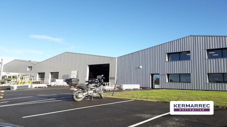 Ma-Cabane - Location Local commercial Vern-sur-Seiche, 2400 m²