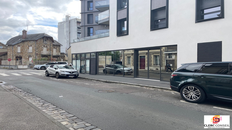 Ma-Cabane - Location Local commercial Vernon, 270 m²