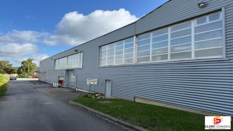 Ma-Cabane - Location Local commercial Vernon, 1700 m²