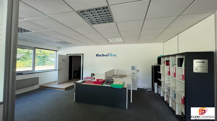 Ma-Cabane - Location Local commercial Vernon, 950 m²