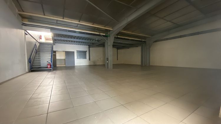 Ma-Cabane - Location Local commercial Vernouillet, 462 m²