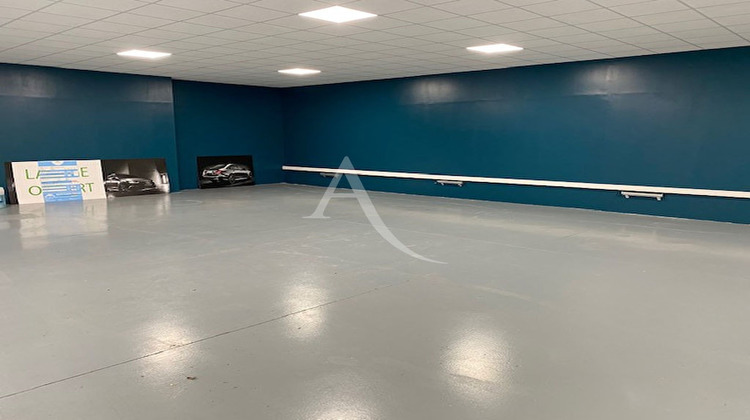 Ma-Cabane - Location Local commercial VERRIERES-LE-BUISSON, 227 m²