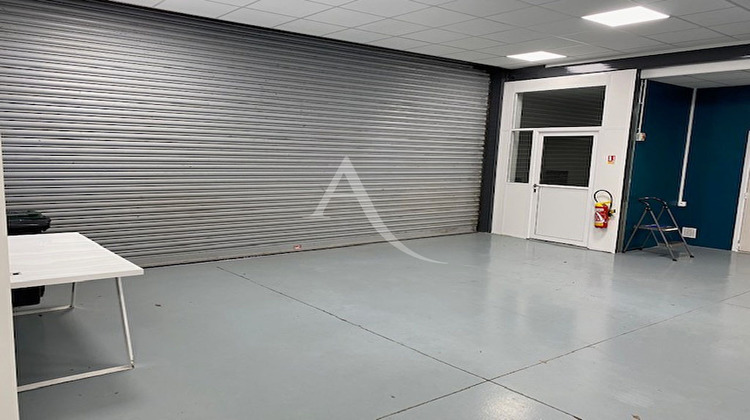 Ma-Cabane - Location Local commercial VERRIERES-LE-BUISSON, 227 m²