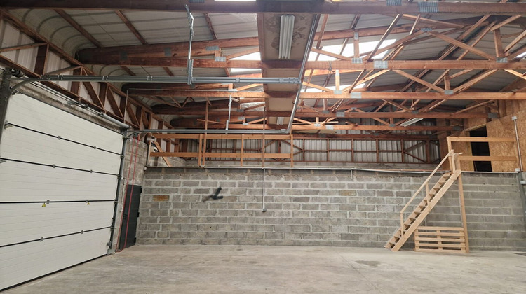 Ma-Cabane - Location Local commercial Verson, 250 m²