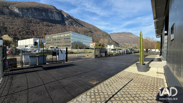 Ma-Cabane - Location Local commercial Veurey-Voroize, 148 m²