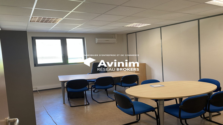 Ma-Cabane - Location Local commercial Veurey-Voroize, 489 m²