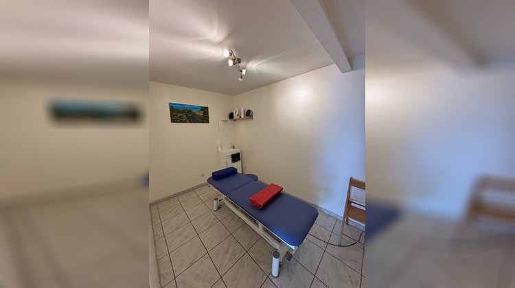 Ma-Cabane - Location Local commercial VIC LA GARDIOLE, 75 m²