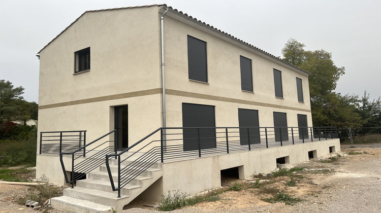 Ma-Cabane - Location Local commercial Vidauban, 90 m²