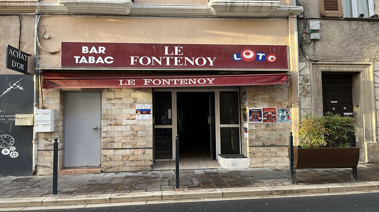 Ma-Cabane - Location Local commercial VIDAUBAN, 50 m²