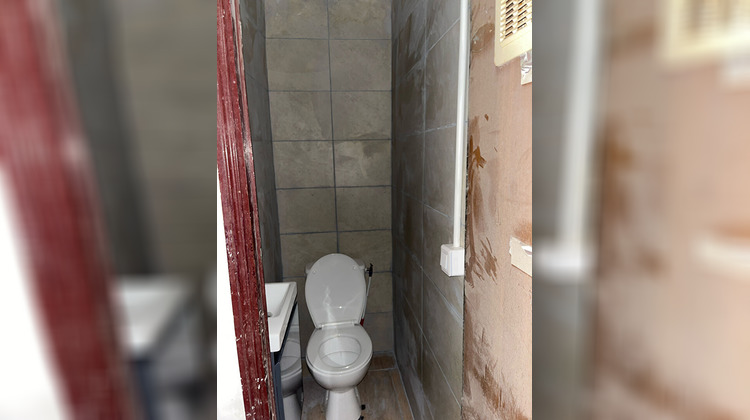 Ma-Cabane - Location Local commercial VIDAUBAN, 50 m²