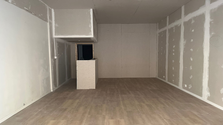 Ma-Cabane - Location Local commercial VIDAUBAN, 50 m²