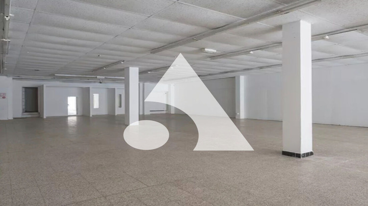 Ma-Cabane - Location Local commercial VIEUX-CONDE, 0 m²