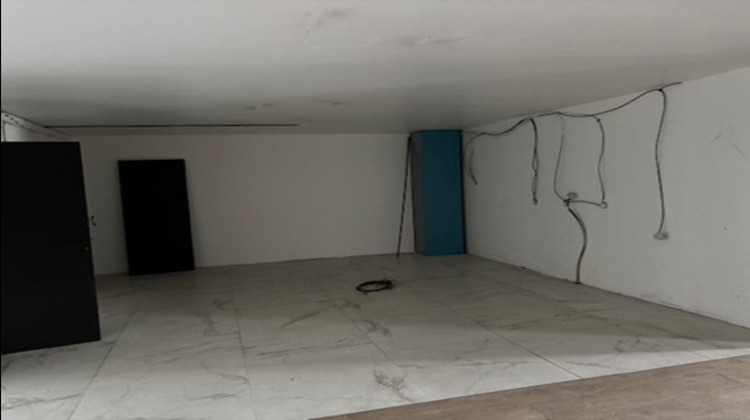 Ma-Cabane - Location Local commercial VILLARS, 460 m²