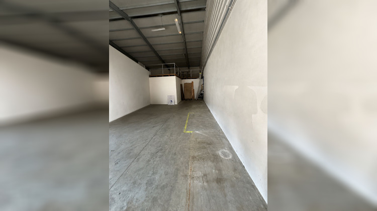 Ma-Cabane - Location Local commercial VILLARS, 300 m²
