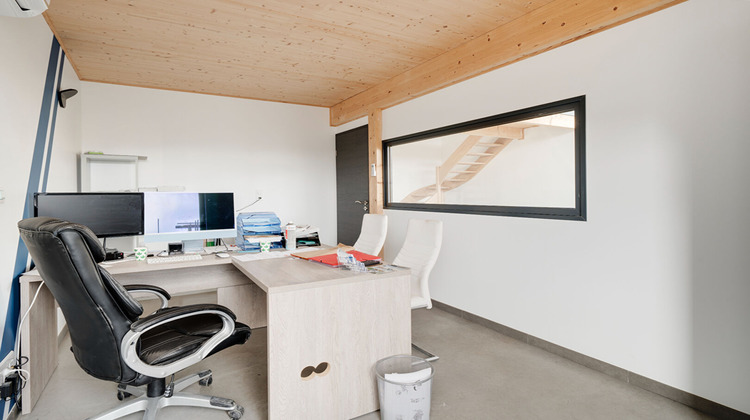 Ma-Cabane - Location Local commercial VILLE-EN-VERMOIS, 140 m²